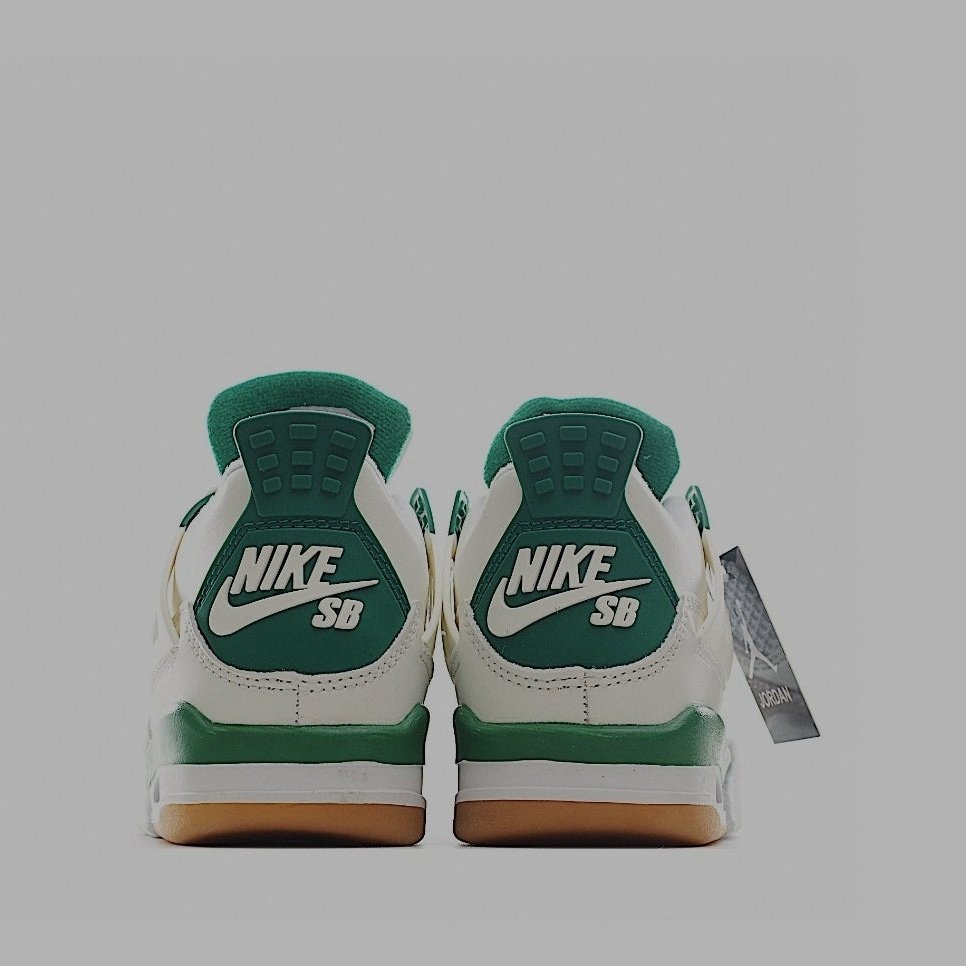 Air Jordan 4 SB Pine Green