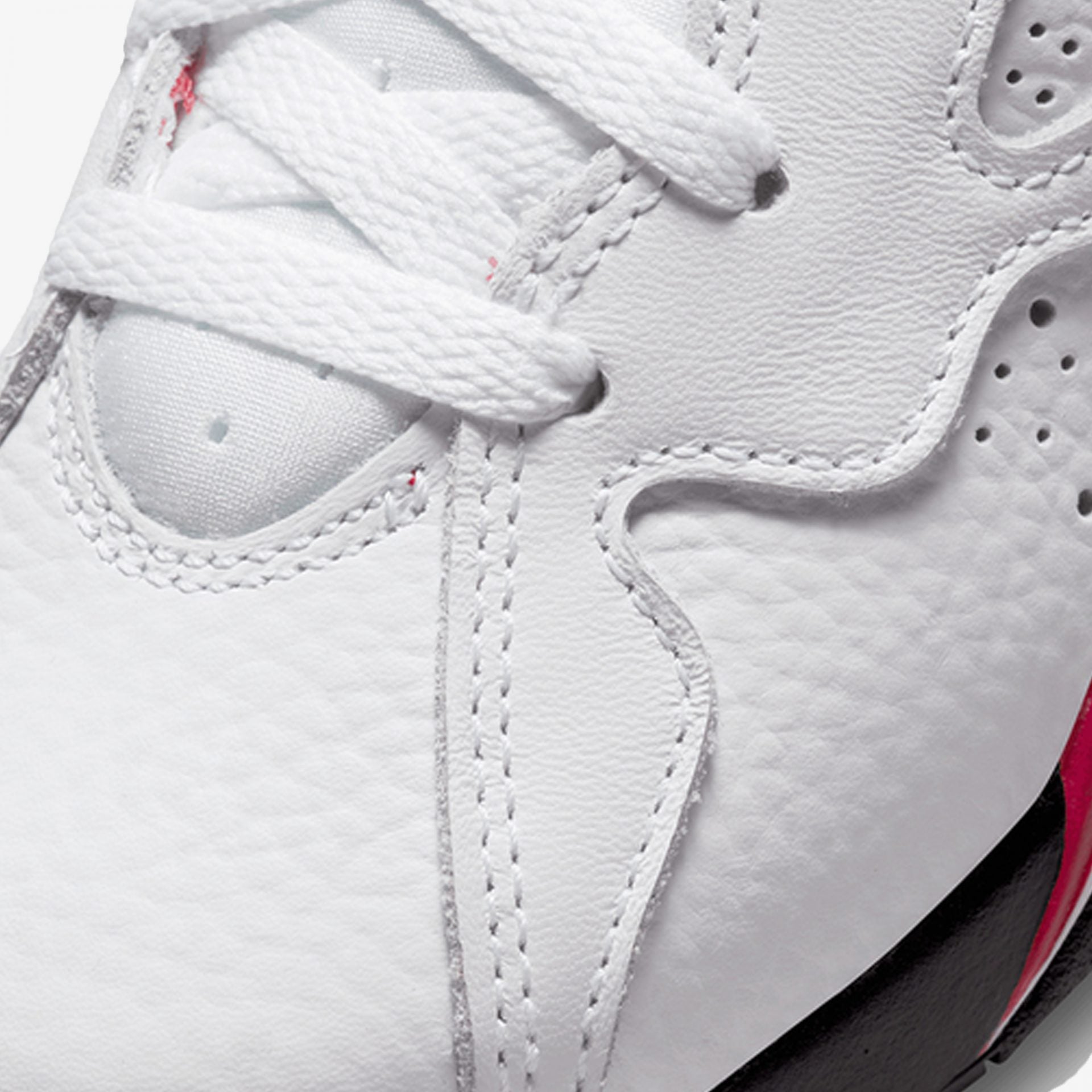 AIR JORDAN RETRO 7 'WHITE/BLACK-CARDINAL RED-CHUTNEY (GS)