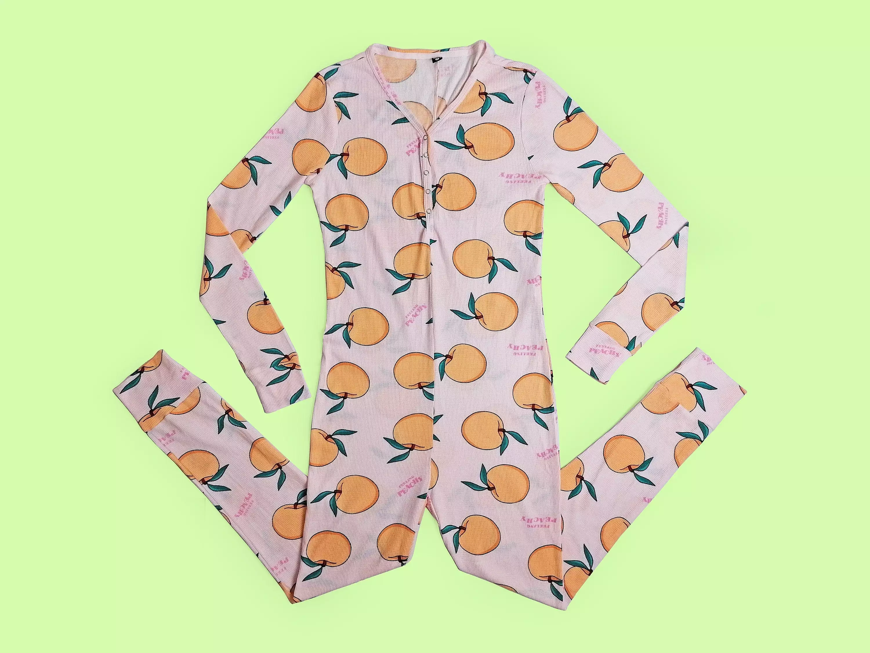 Deadstock NOS TYPO Onesie Pyjama Peaches Print ~ Size M