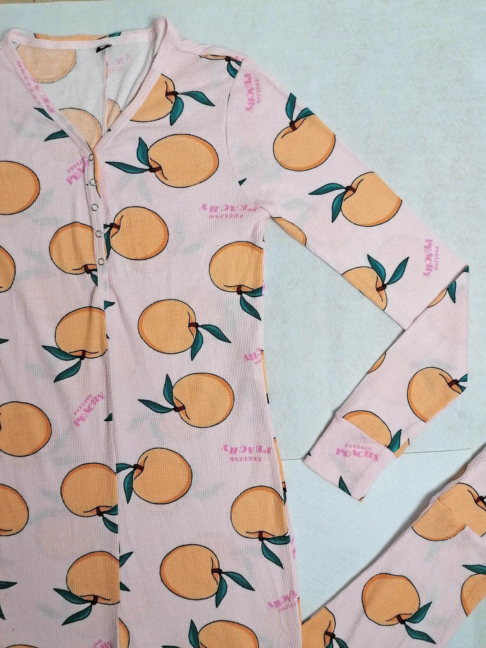 Deadstock NOS TYPO Onesie Pyjama Peaches Print ~ Size M