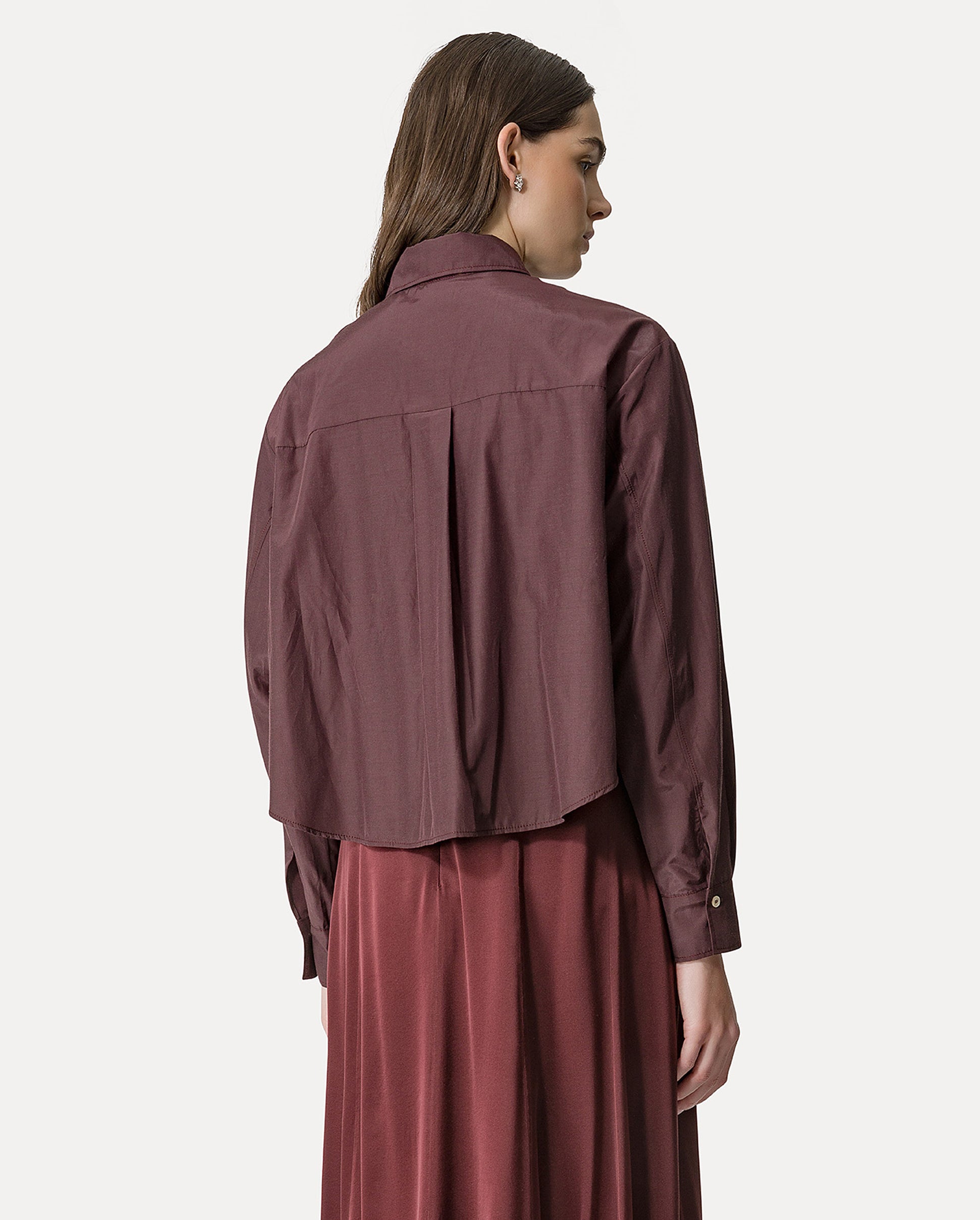 EMBROIDERED CHIC TAFFETA BOXY SHIRT / CACAO