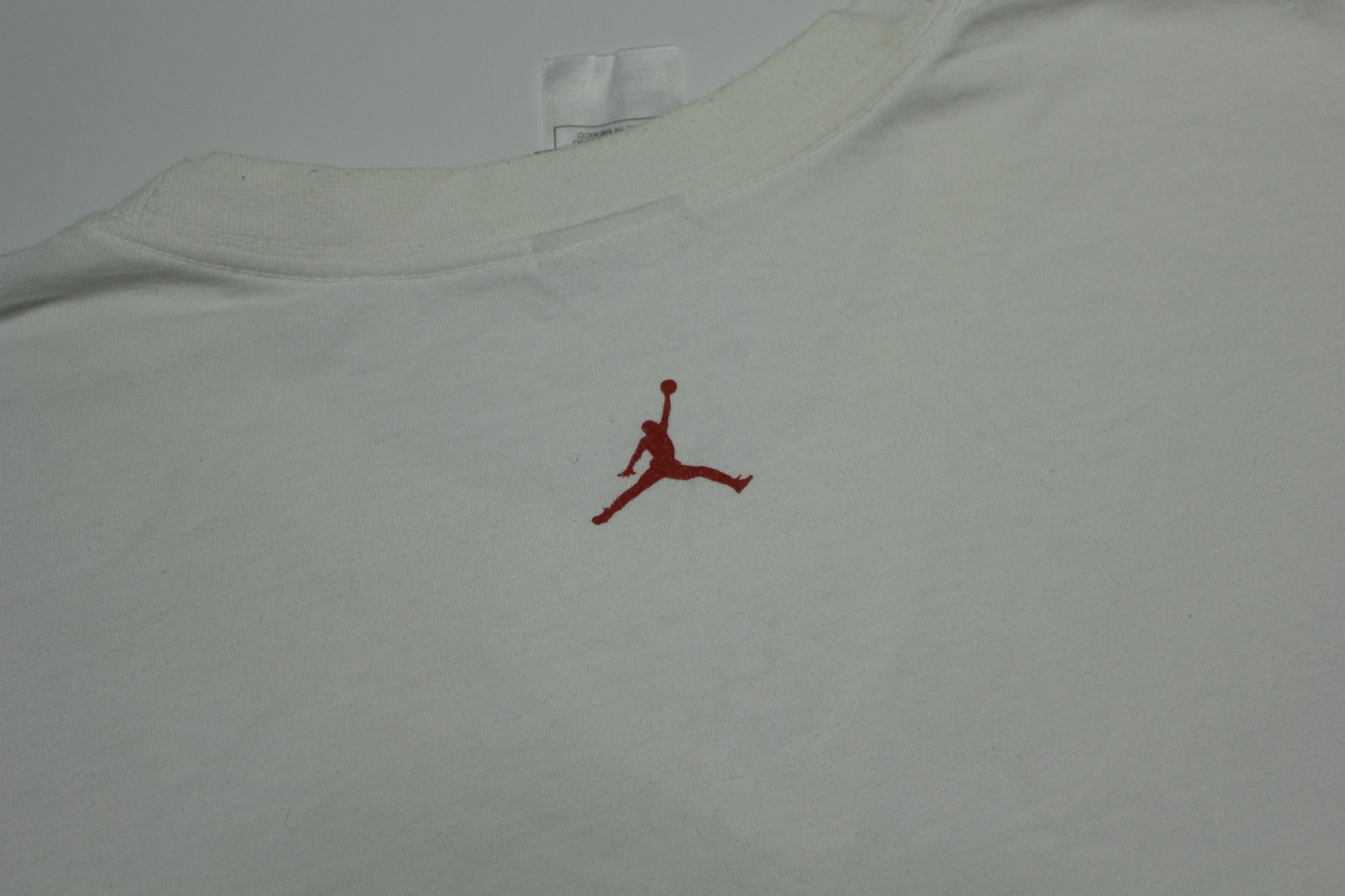 Giant Silhouette Air Jordan Y2K Vintage Michael 2000s Tag T-Shirt