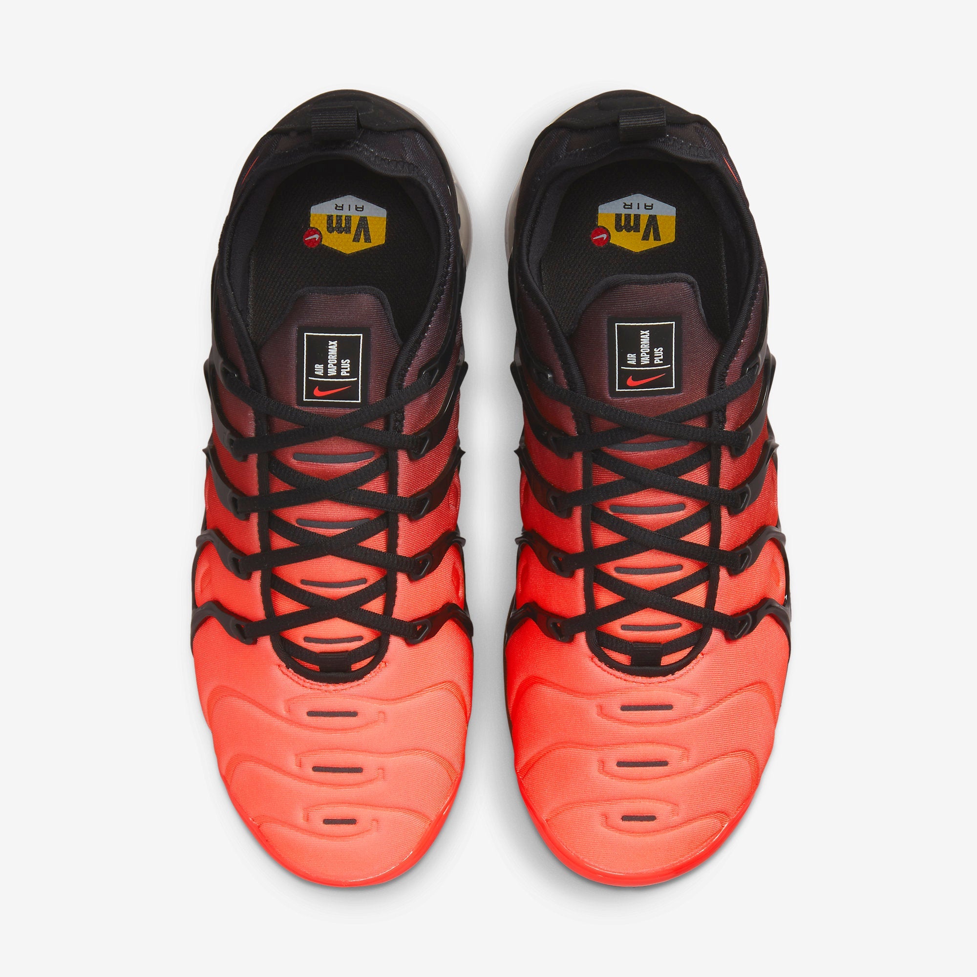 (Men's) Nike Air VaporMax Plus 'Darth Maul / Bright Crimson' (2022) DZ4857-001