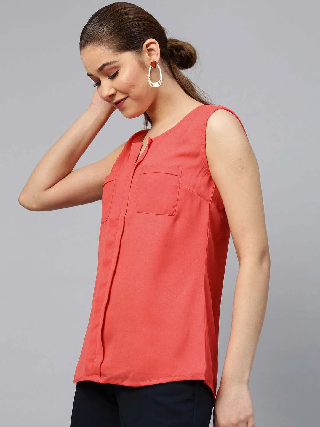 Sleeveless Box Pleat Patch Pockets Top