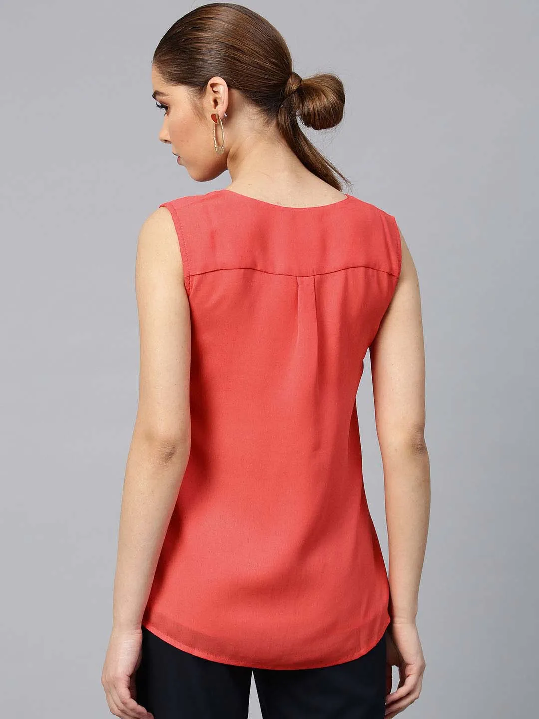 Sleeveless Box Pleat Patch Pockets Top