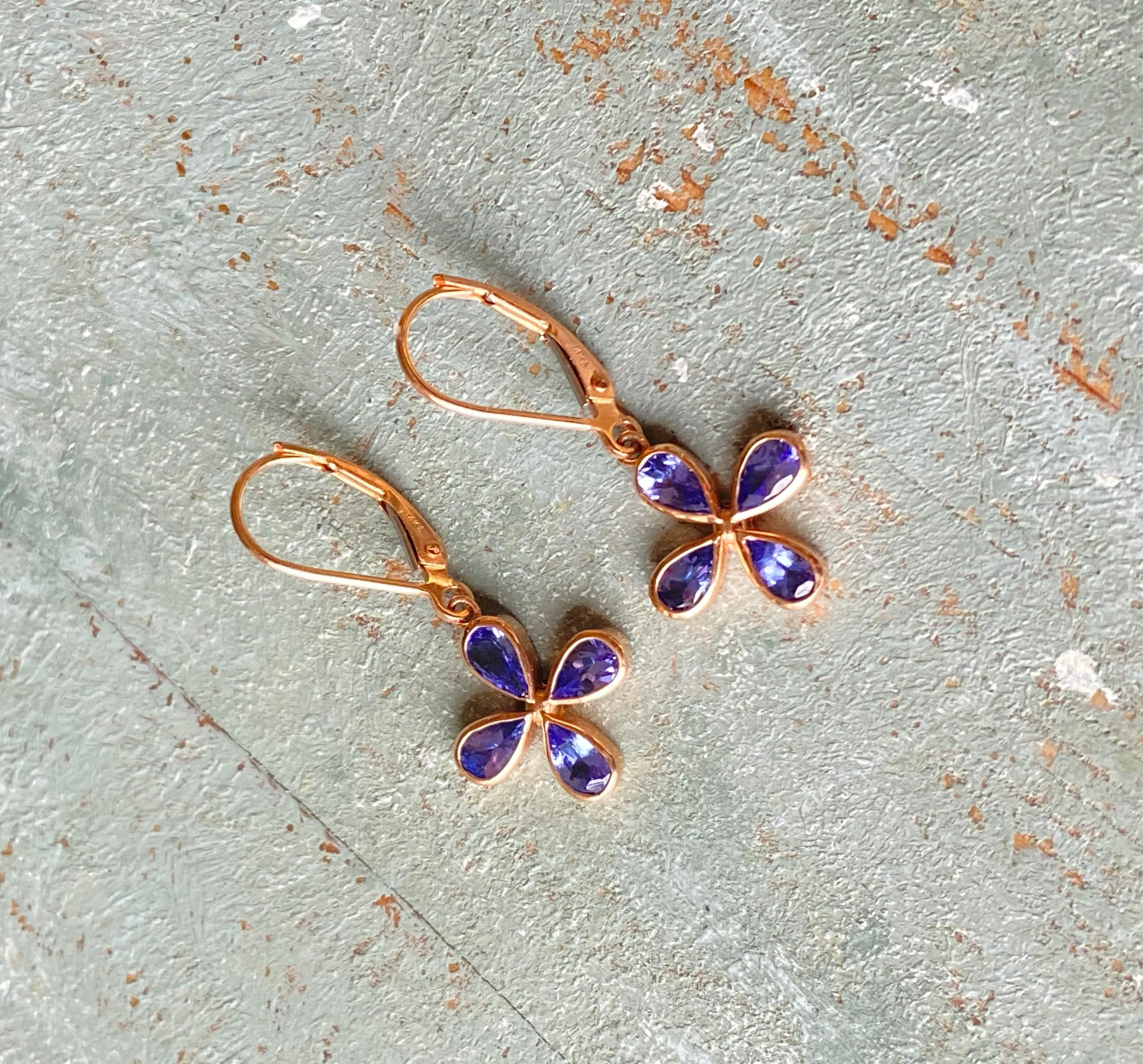 Tanzanite flower earrings set in rose gold- Can be Customized!