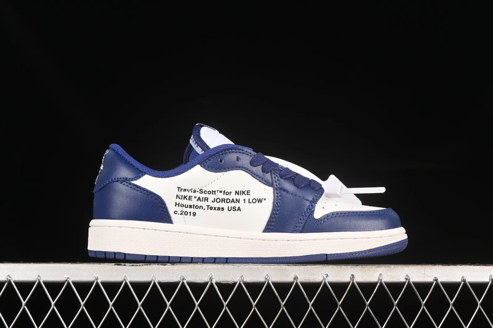 Travis Scott x Air Jordan 1 Low OG White Blue DM7890-101