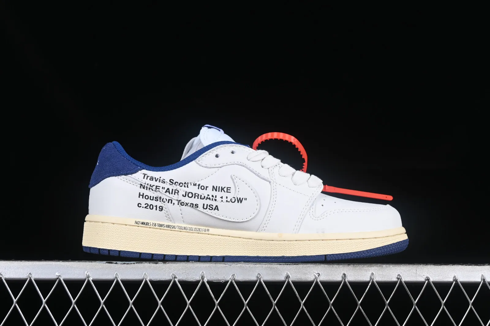 Travis Scott x Air Jordan 1 Low OG White Navy Blue Black DH7890-111